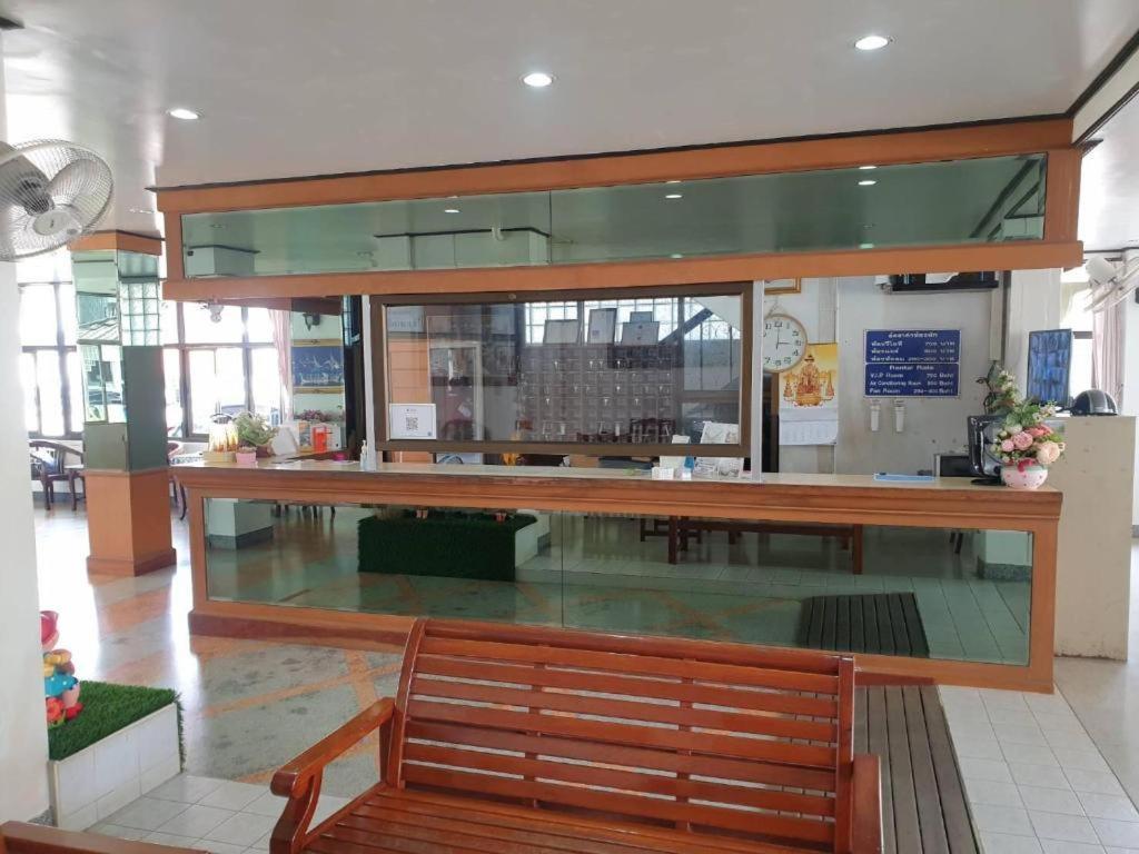 Sa Hotel Trat Luaran gambar